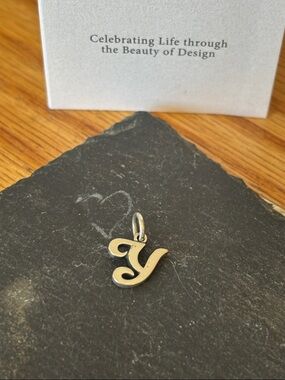 New James Avery Y script initial charm